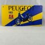 Plaque de style vintage souple en polypropylene à l'effigie du Peugeot 103.