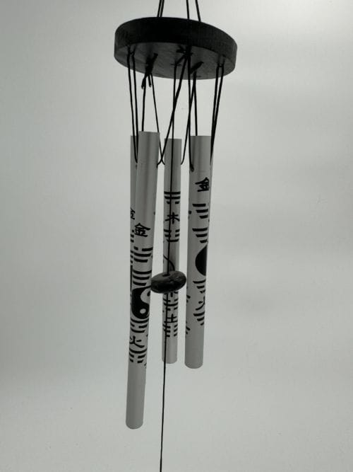 Petit Carillon mobile 4 tubes en métal argent - Yin & Yang