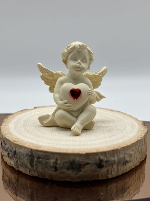 Statuette Ange Gardien + coeur strass rouge