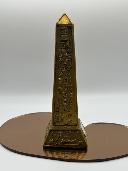 Statuette Egyptienne Obélisque