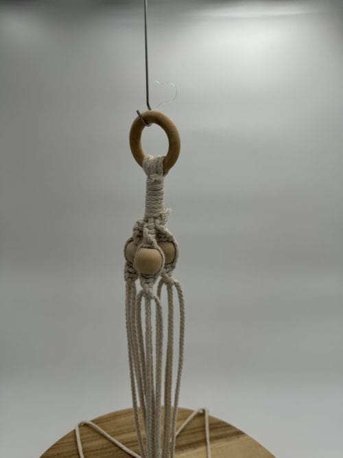 Suspension Porte Plante en macramé, avec plateau rond en bois