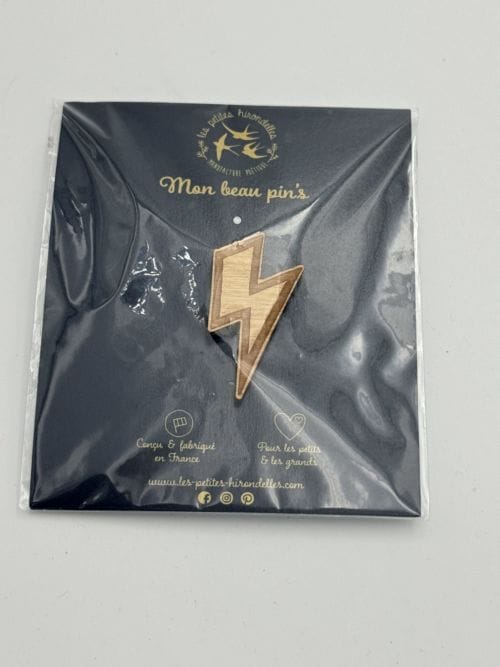 Pin’s en bois – Eclair - Les Petites Hirondelles