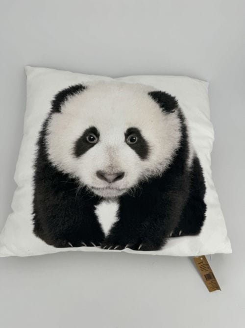 Coussin Panda sur Fond Blanc