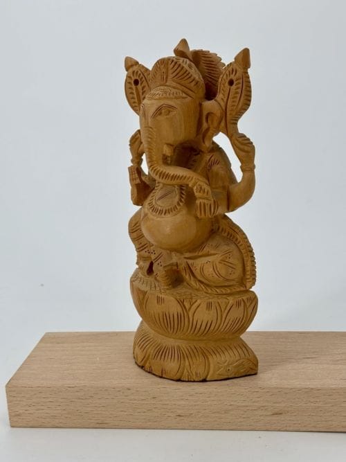 Statuette de Ganesh Bois sculptée à la main - 22 cm