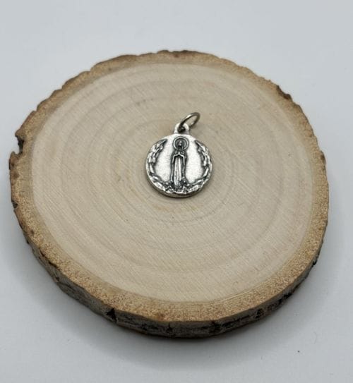 Médaille Notre Dame de Lourdes