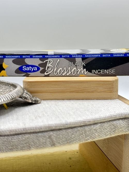 Bâtons d'Encens - Satya - Black Blossom - 8 sticks