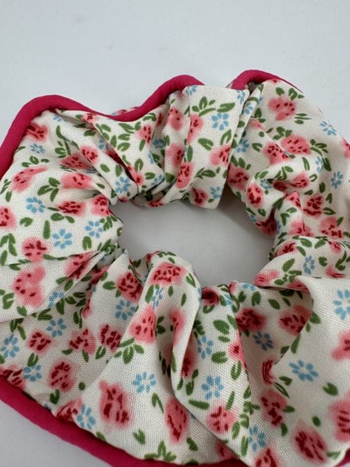 Chouchou Multicolors Fleurs Liseret Rose