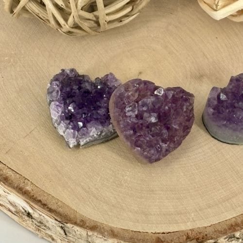 Galet coeur améthyste Uruguay AA 25 à 40mm