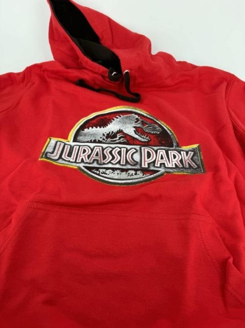 Sweat-shirt Jurassic Park rouge avec logo métal Fruit of the Loom - Taille M