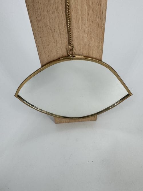Miroir à suspendre - forme oeil - Madame Stoltz