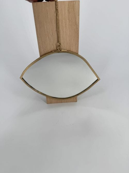 Miroir à suspendre - forme oeil - Madame Stoltz