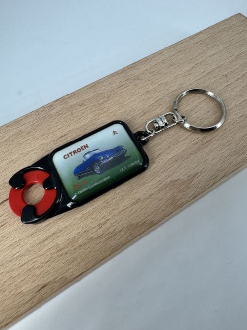 Portes-clés avec jeton Citroën DS 19 bleue