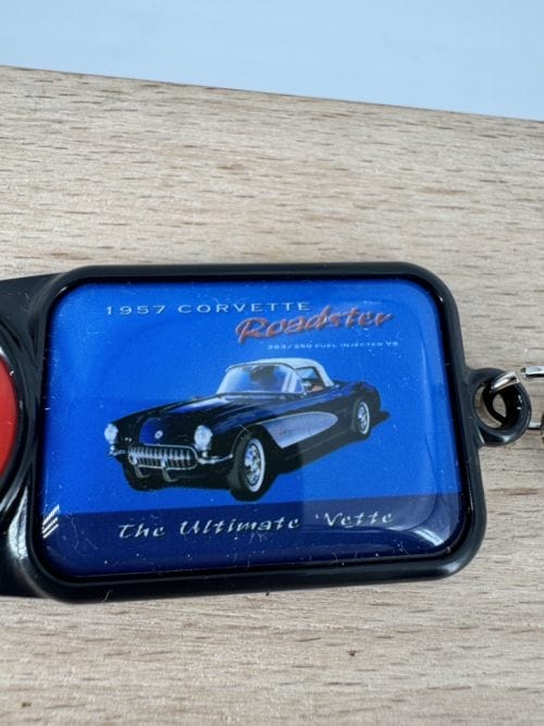 Portes-clés avec jeton Corvette Roadcaster 1957