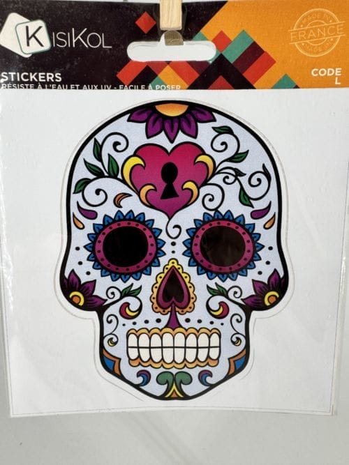 Sticker Skull Tête de mort bleu ciel coeur serrure