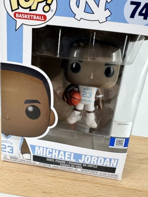 Michael Jordan - Figurine Funko Pop Basketball 74 - North Carolina - NBA