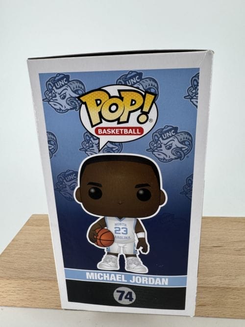 Michael Jordan - Figurine Funko Pop Basketball 74 - North Carolina - NBA