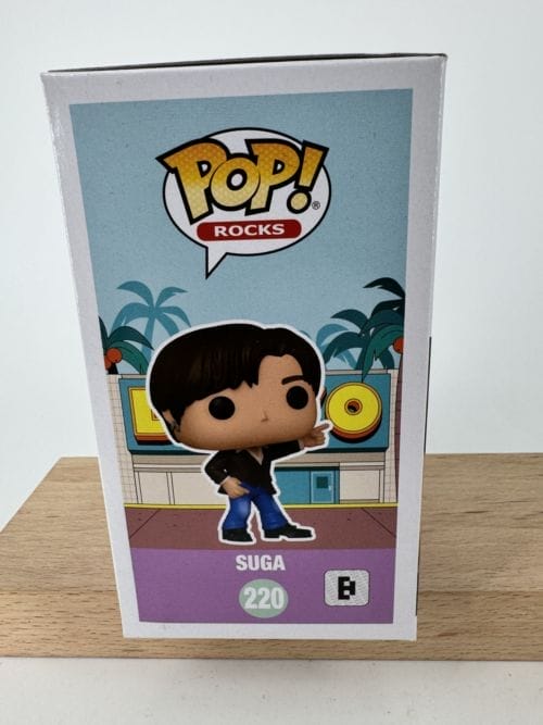 Suga - Figurine Funko Pop Rocks 220 - BTS