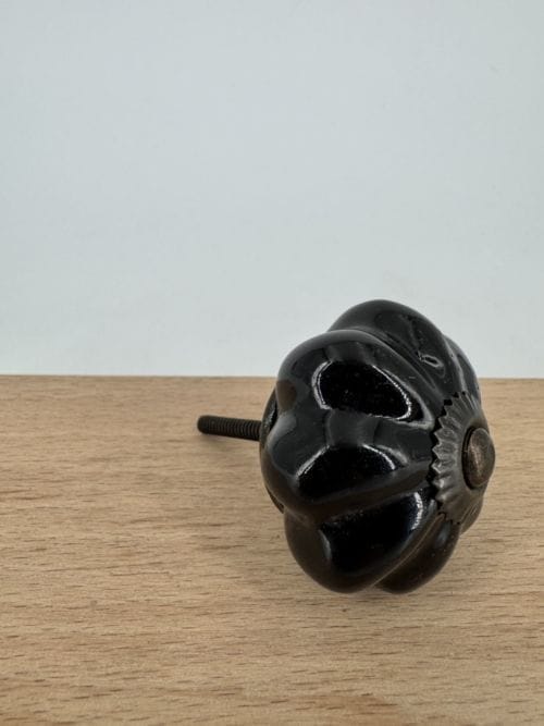 Bouton de poignée pour tiroir noir à fleur