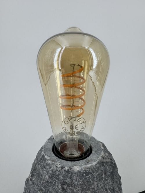 Ampoule E27 Opjet LED filament Bulb 4W 50w incandescent - twist vintage 220-240V - ampoule verre teinté ambré - blanc chaud 700Lm - usage de variateur possible - Ref 012430