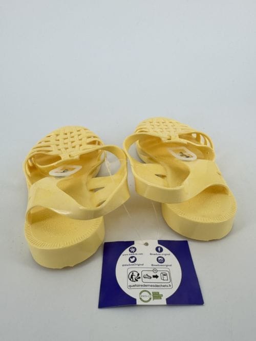 Méduse Chaussures en plastiques jaunes - pointure 30