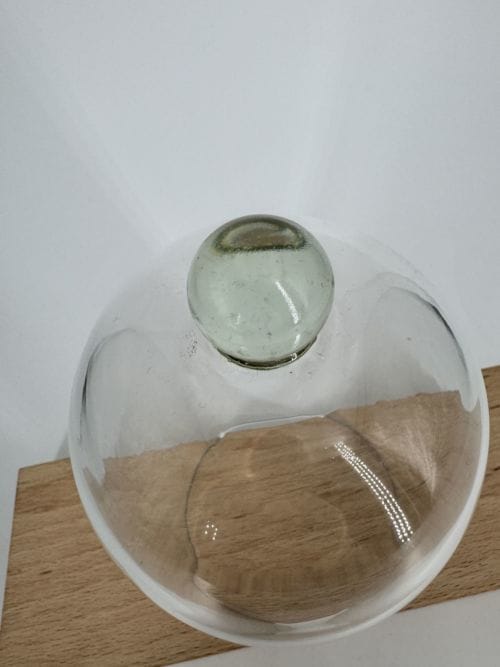 Cloche en verre pour éteindre les bougies