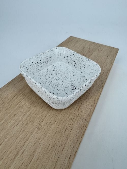 Range bagues béton tacheté CG Home