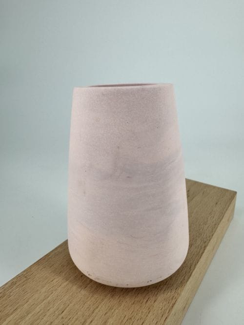 Soliflore rose en béton