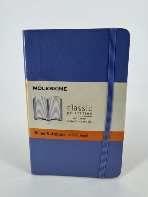 Moleskine Classic Collection Ruled Notebook Soft Cover - Carnet violet ligné - 192 pages