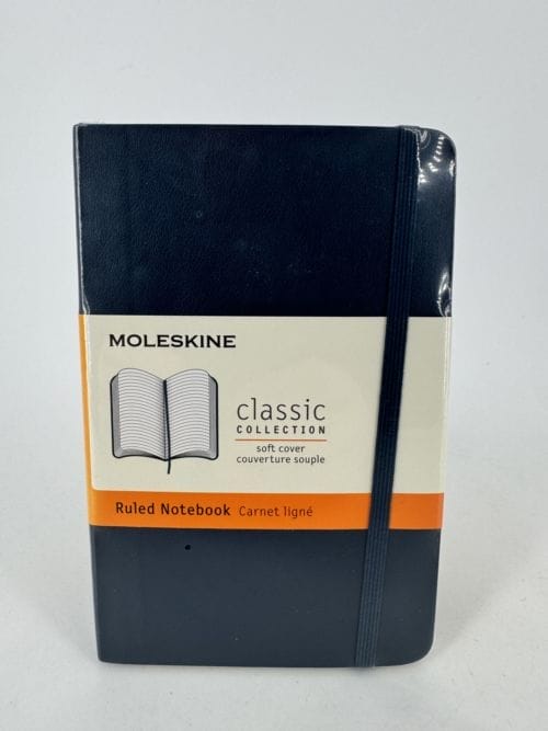 Moleskine Classic Collection Ruled Notebook Soft Cover - Carnet bleu foncé ligné - 192 pages