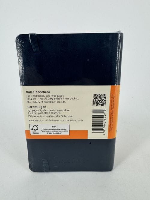 Moleskine Classic Collection Ruled Notebook Soft Cover - Carnet bleu foncé ligné - 192 pages