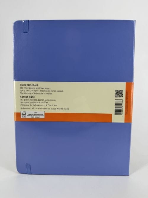 Moleskine Classic Collection Hard Cover Ruled Notebook - Carnet ligné bleu clair - 192 pages