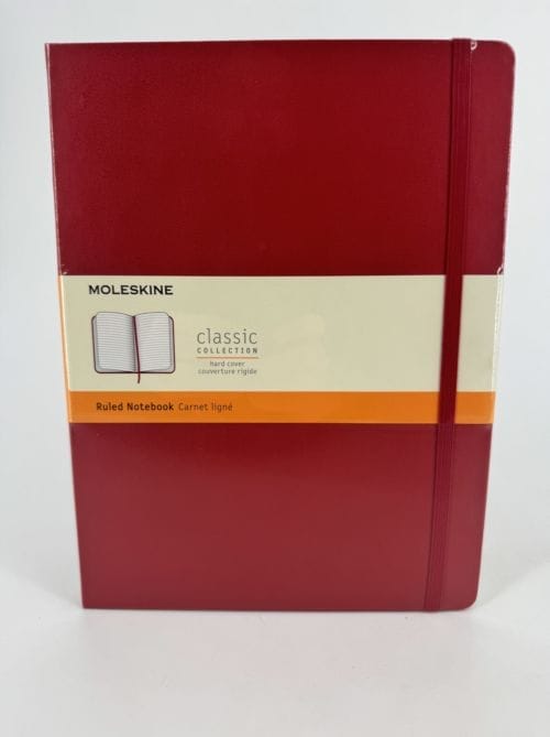 Moleskine Classic Collection Hard Cover Ruled Notebook - Carnet ligné rouge - 192 pages