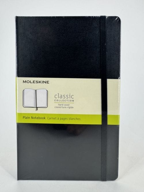 Moleskine Classic Collection Plain Notebook - Hard Cover - Couverture rigide - Carnet noir à pages blanches - 400 pages