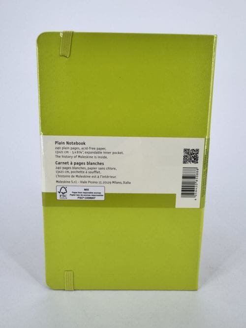 Moleskine Classic Collection Plain Notebook - Hard Cover - couverture rigide - carnet vert pomme à pages blanches - 240 pages