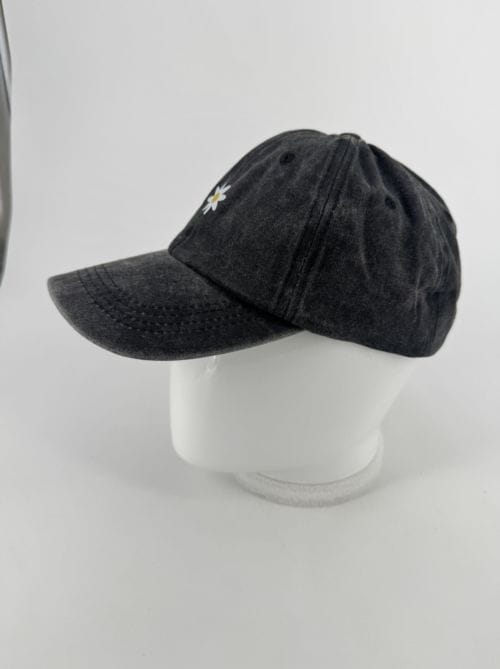 Casquette Grise - Marguerite Blanche