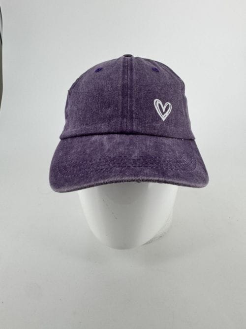 Casquette Violette - Petit coeur Blanc