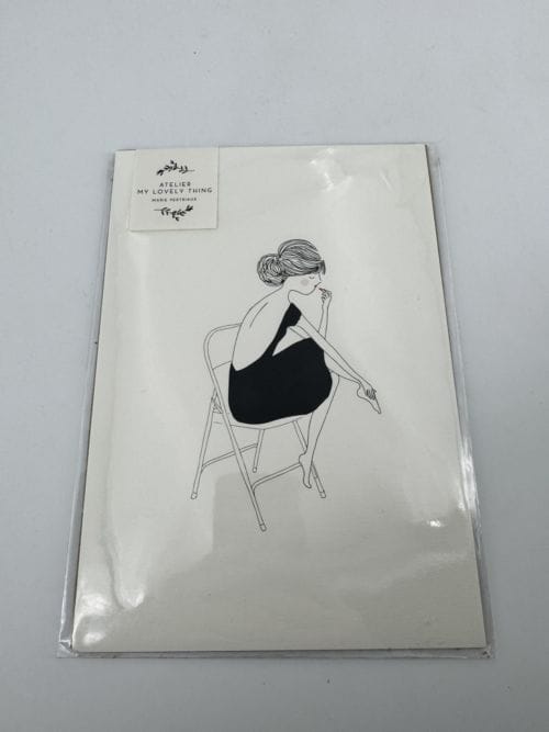 Carte Atelier My Love Thing - Marie Pertriaux Femme assise avec du rouge à lèvres