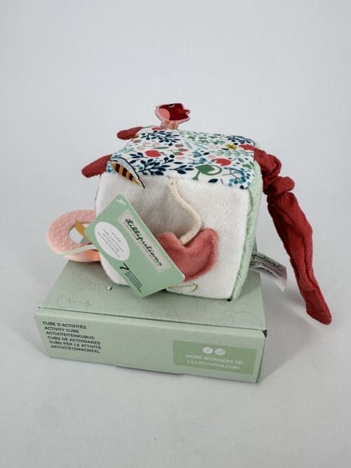 Cube d'activités Alice Lilliputiens 5414834833386