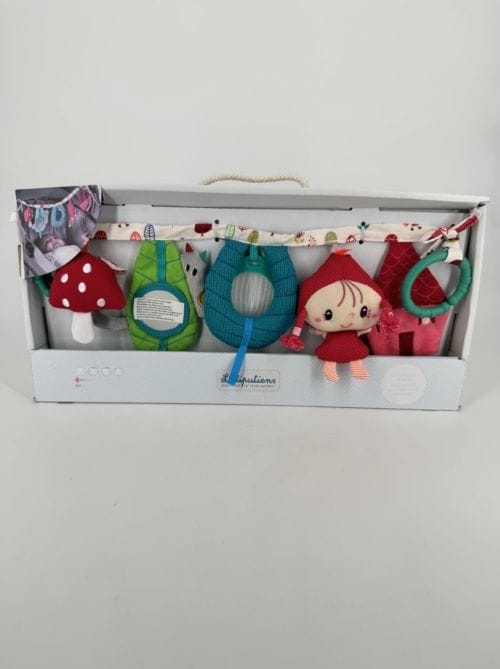 Guirlande d'activités du petit chaperon rouge en promenade Lilliputiens 5414834830668