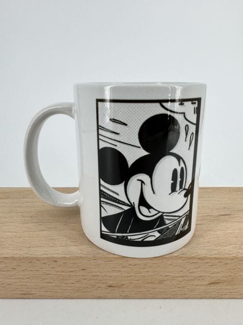 Disney Mickey Mouse Everyday Mug - 315 ml - Pyramid International - Mickey conduit sa voiture