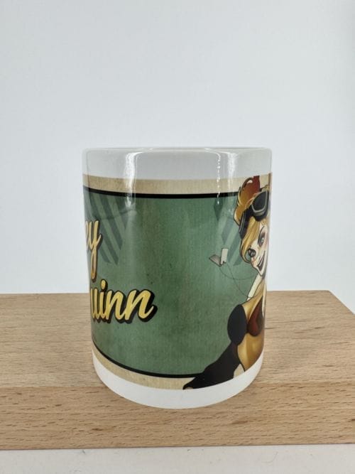 Harley Quinn Mug - Hole in the Wall - DC