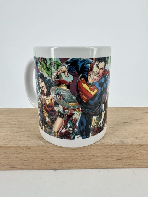 DC Universe Rebirth Mug - Pyramid International