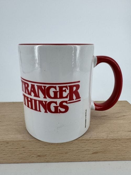 Stranger Things Mug Anse Rouge - Everyday Mug - Pyramid International - MG25289 - Netflix
