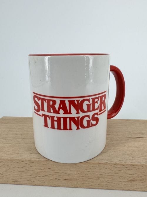 Stranger Things Mug Anse Rouge - Everyday Mug - Pyramid International - MG25289 - Netflix