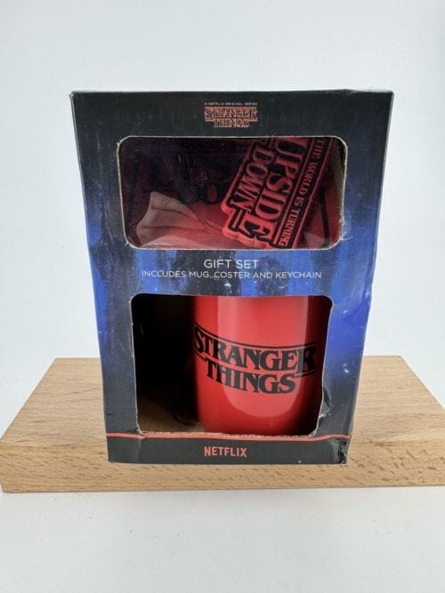 Stranger Things set Mug sous-bock et porte-clefs - Netflix