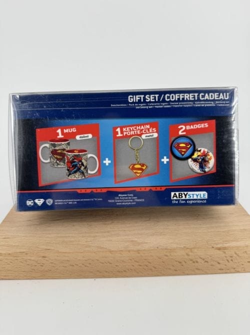 Superman Coffret Mug Porte-clefs et 2 badges - AbyStyle PCK074 - DC Comics