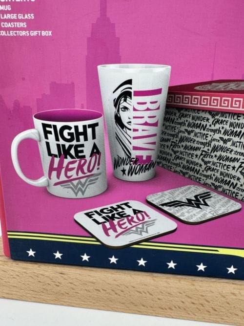 Wonder Woman Gift Box 1 mug 1 grand verre 2 sous-bocks - GB Eye GFB0095 - DC Comics Warner Bros