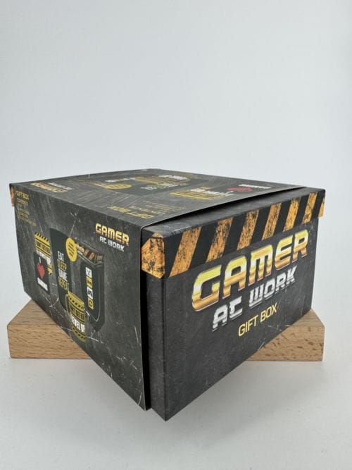 Gamer At Work Gift Box 1 mug 1 grand verre 2 sous-bocks - GB Eye GFB0050