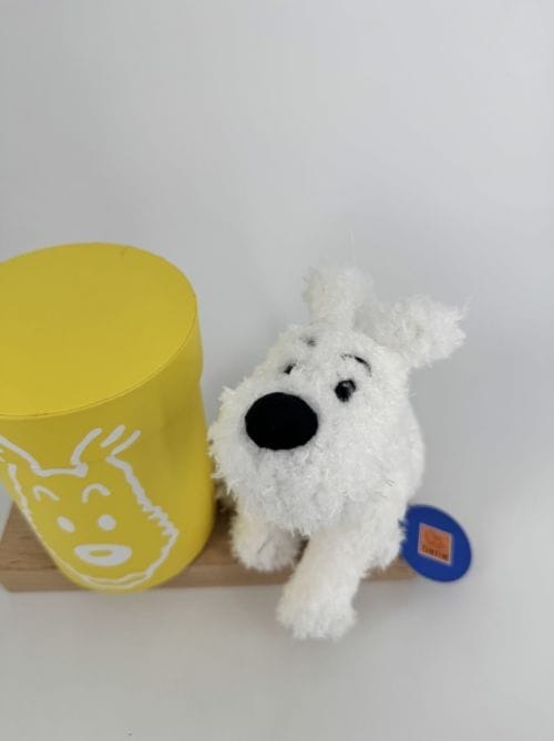 Tintin Hergé Peluche Milou dans sa boîte jaune de 20 cm - Tintinimaginatio