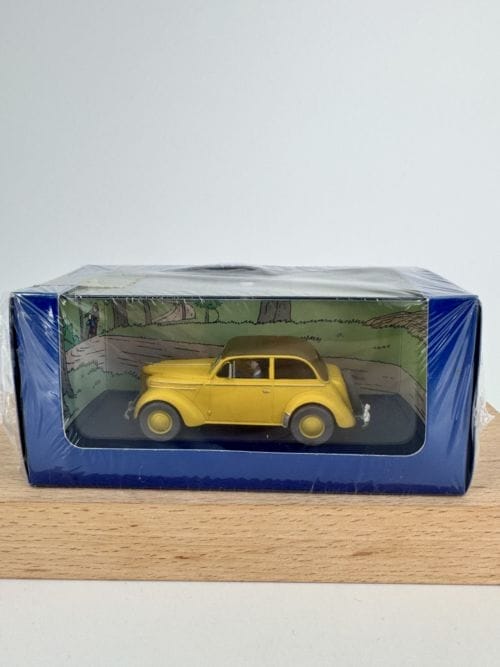 Tintin Hergé En voiture avec Tintin - L'Opel Olympia Cabriolet du Sceptre d'Ottokar - Moulinsart 2006 - Référence 2 118 019A - éditions Atlas